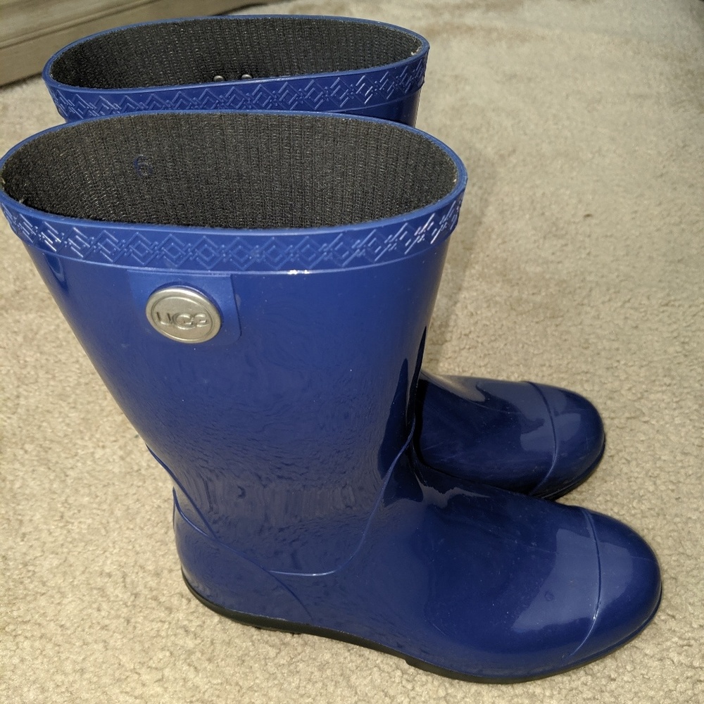 Blue Ugg Rainboots
